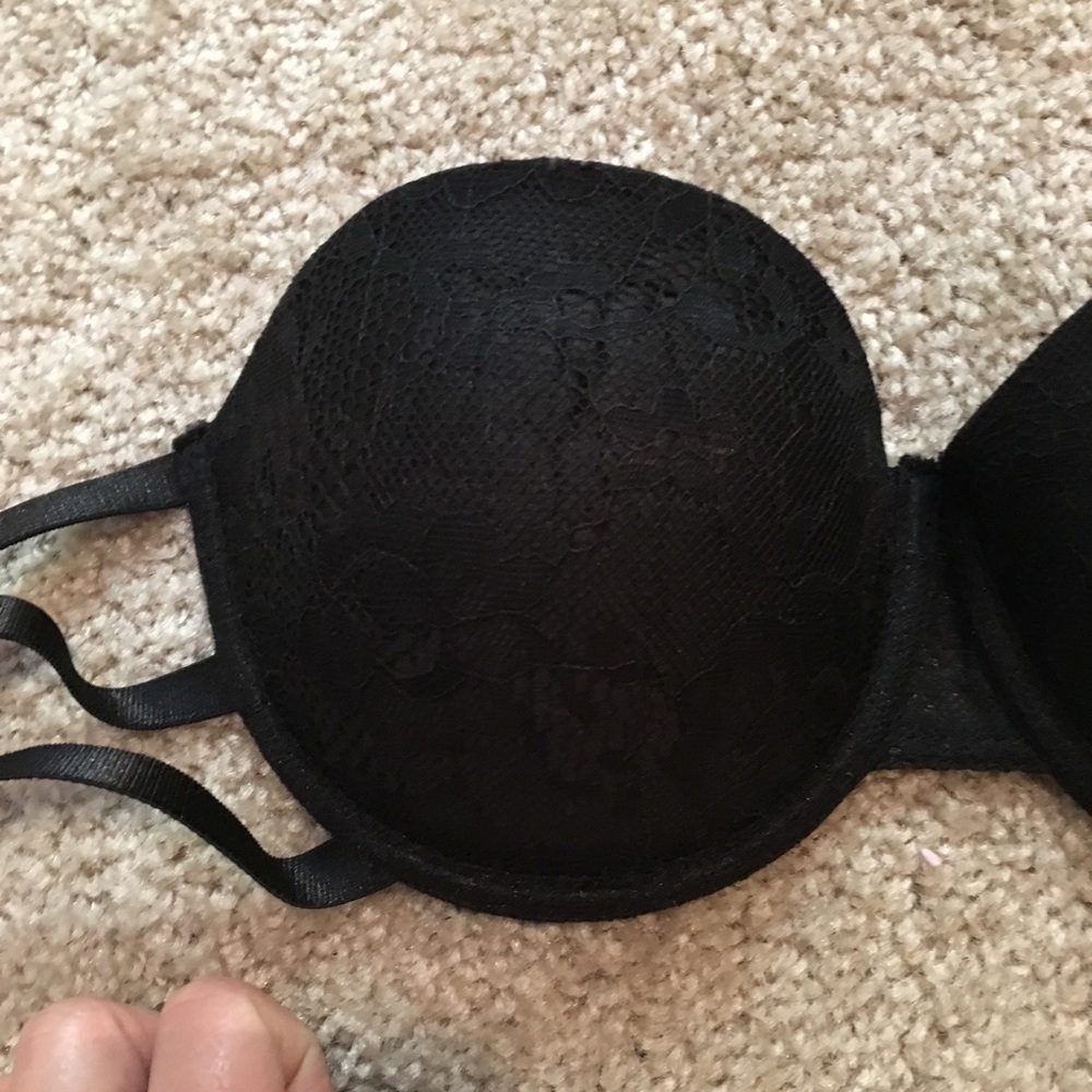 36B black bra